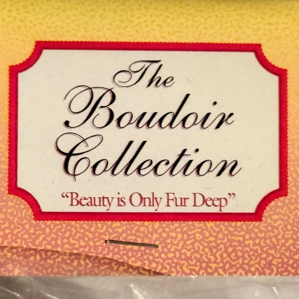 Muffy VanderBear The Boudoir Collection Cream Robe Slippers 1994 NIP Vintage